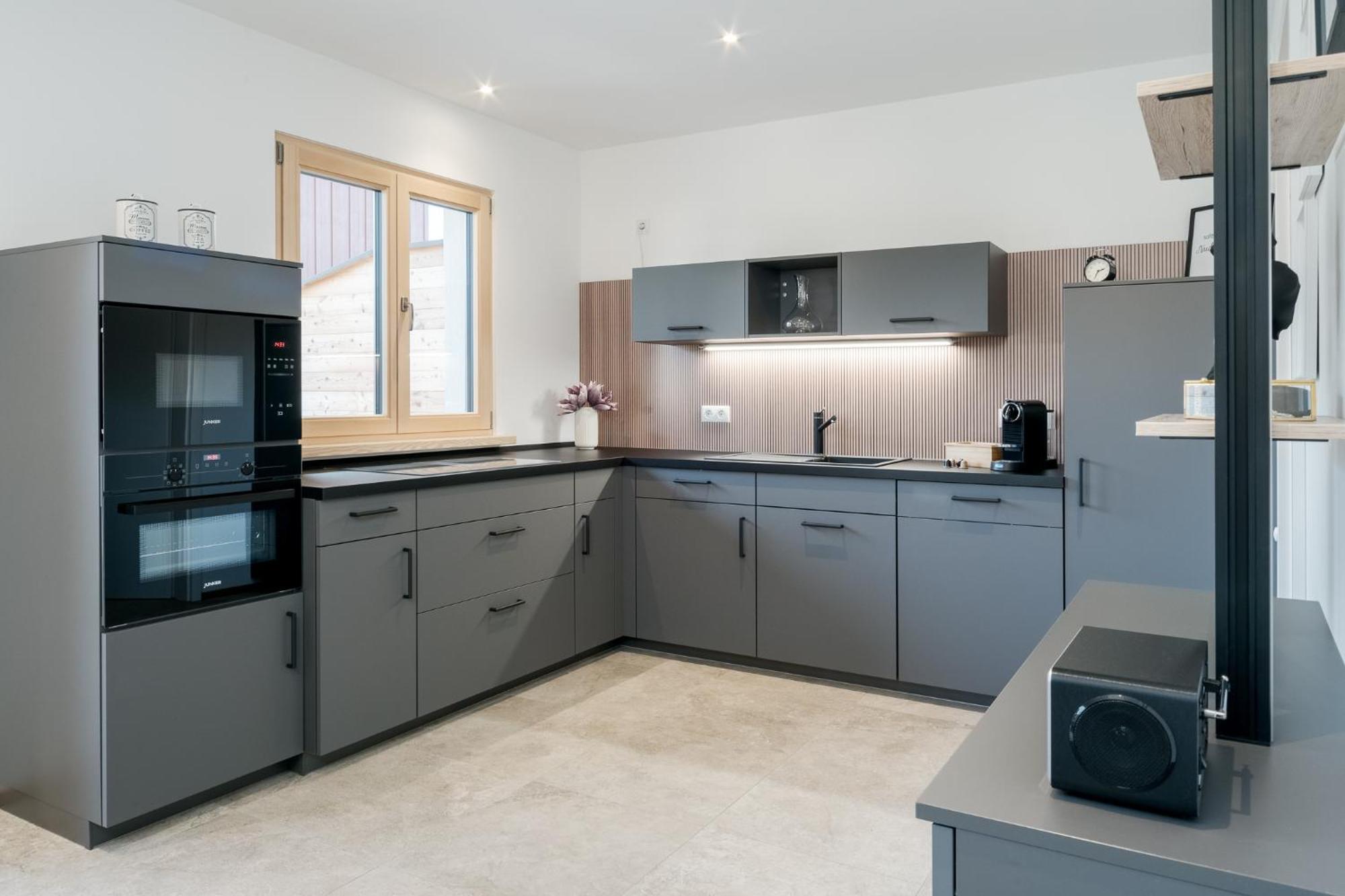 Fenjoy: Ferienapartment Mit Terrasse / Zentral / Bbq Bernau am Chiemsee Buitenkant foto