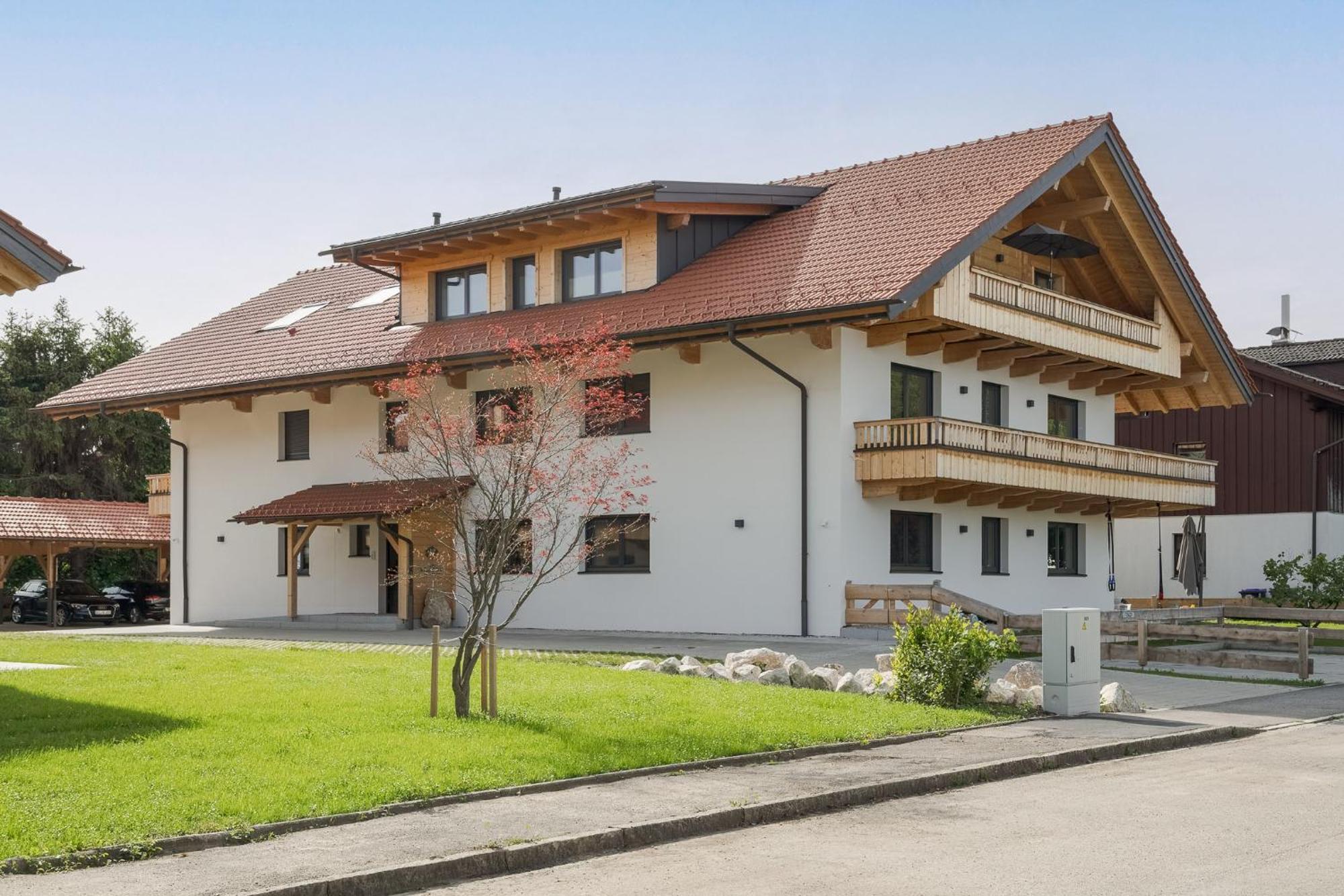 Fenjoy: Ferienapartment Mit Terrasse / Zentral / Bbq Bernau am Chiemsee Buitenkant foto